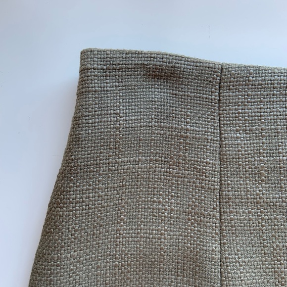 Banana Republic Textured Pencil Skirt - Picture 6 of 10